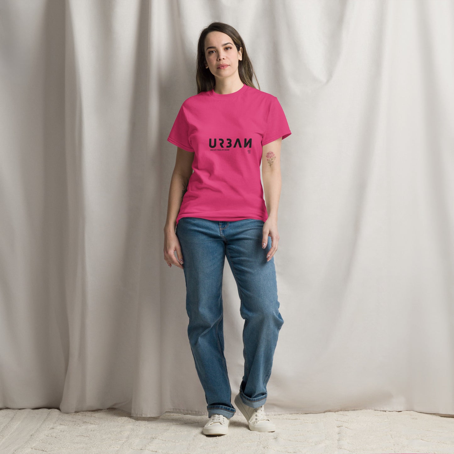 T-shirt URBΛИ